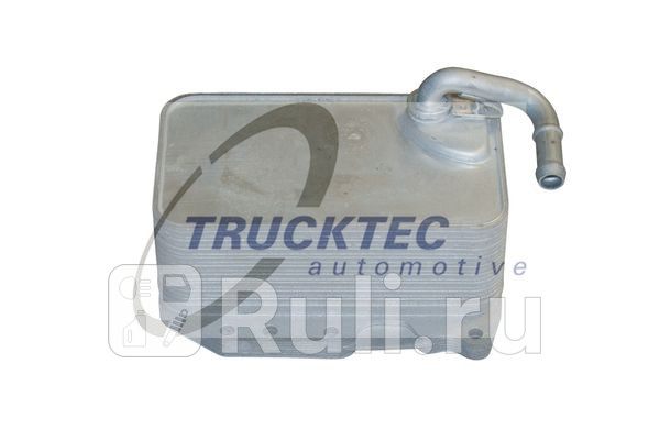 Радиатор масляный VAG TRUCKTEC 0718070 7170₽