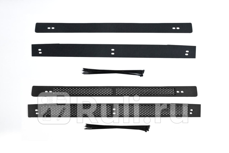 Сетка радиатора в бампер с заглушкой для 2014-2020 Русская Артель SRF-134082 4190₽