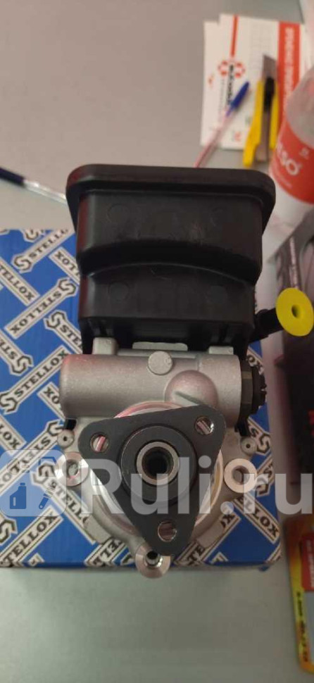 Насос гидроусилителя руля 54282 с бачком BMW 5 E60 E61 20d 25d 30d 02-10 STELLOX 00-36297-SX 10120₽