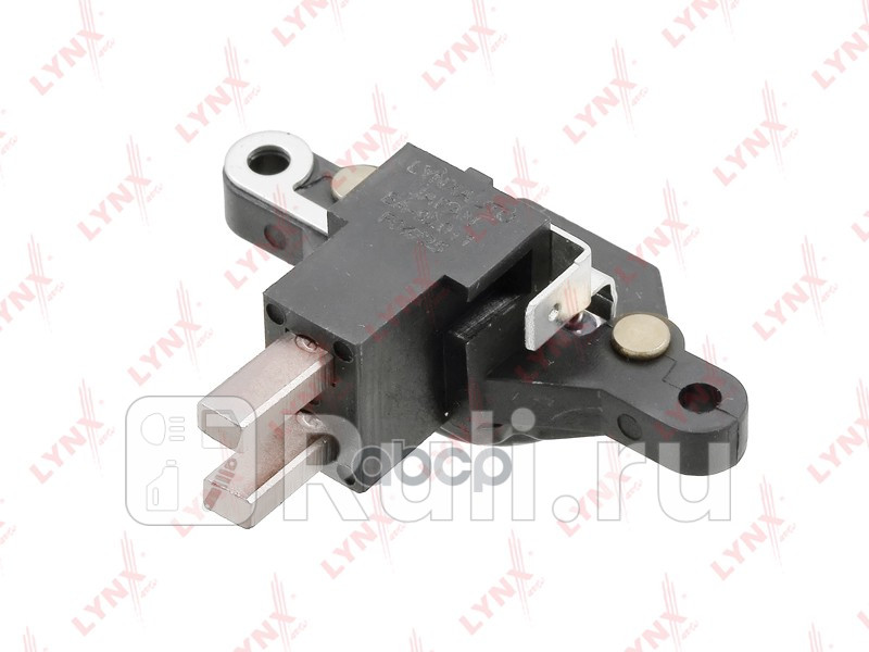 Регулятор напряжения генератора CHEVROLET Niva 17 02-09 GAZ Gazelle 23-29 93-1 LYNXauto EA-92011 LYNXAUTO EA-92011 930₽