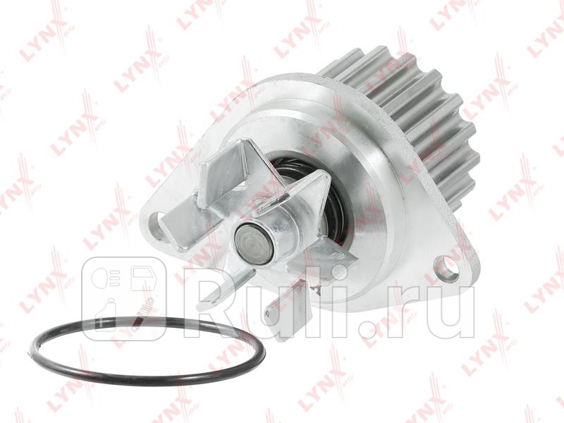 Насос водяной LYNXAUTO CW0136 2520₽