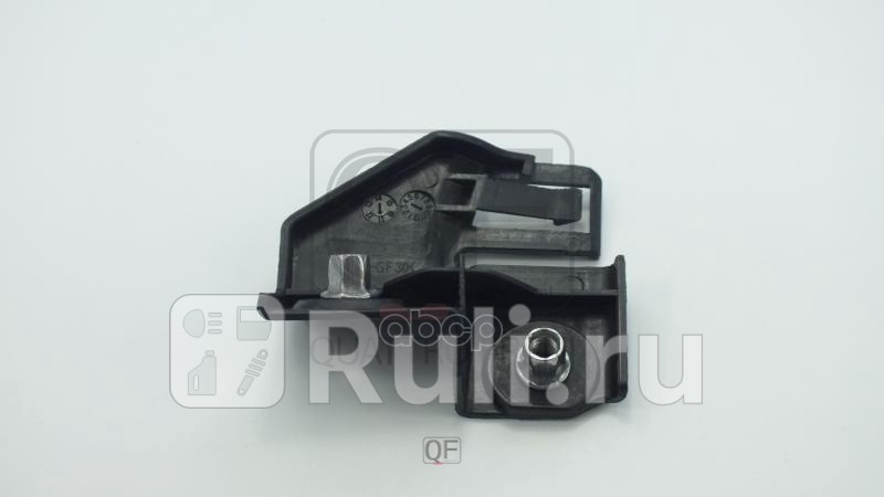 Кронштейн крепления фары r Quattro Freni QF41M00015 570₽