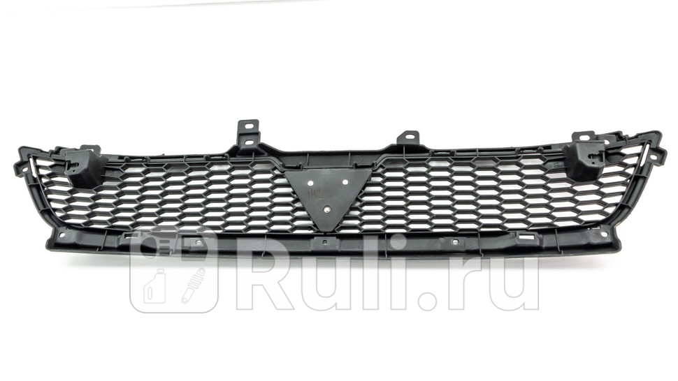 Решетка радиатора DOMINANT MT64002A198 2740₽