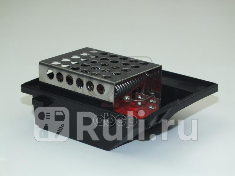 Резистор отопителя Quattro Freni qf10q00162 1820₽