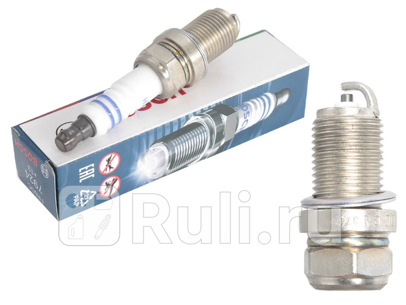 Свеча зажигания 1 шт для Citroen C3 2002-2009 BOSCH 0 242 240 593 310₽