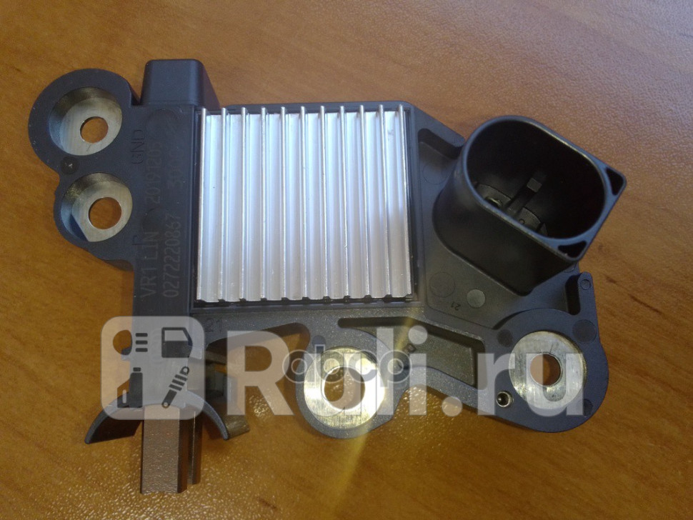 Реле-регулятор генератора ford transit 06 BOSCH 0 272 220 867 0₽