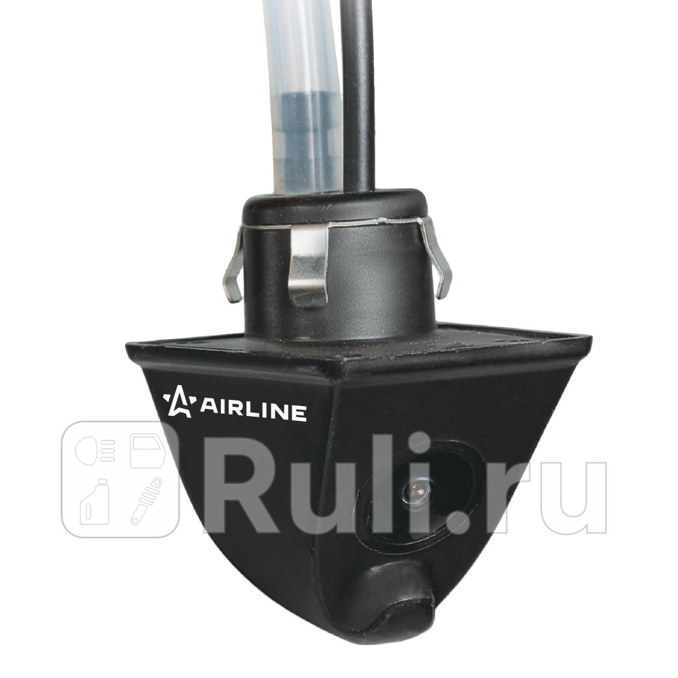 Камера заднего вида AIRLINE с омывателем врезная универсальная AIRLINE ACAC009 4560₽