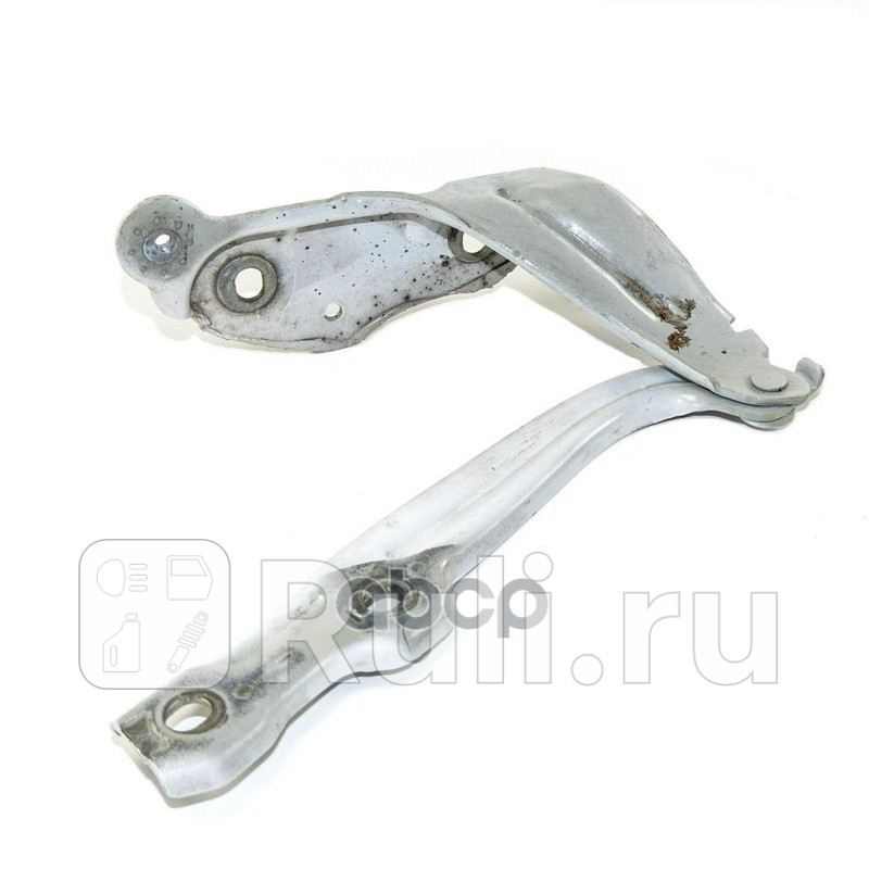 Петля капота левая для Skoda Octavia A7 2013-2020 VAG 5E0823301 2820₽